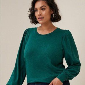 Torrid - Super Soft Slub Crew Neck Puff Sleeve Long Sleeve Top in Green
